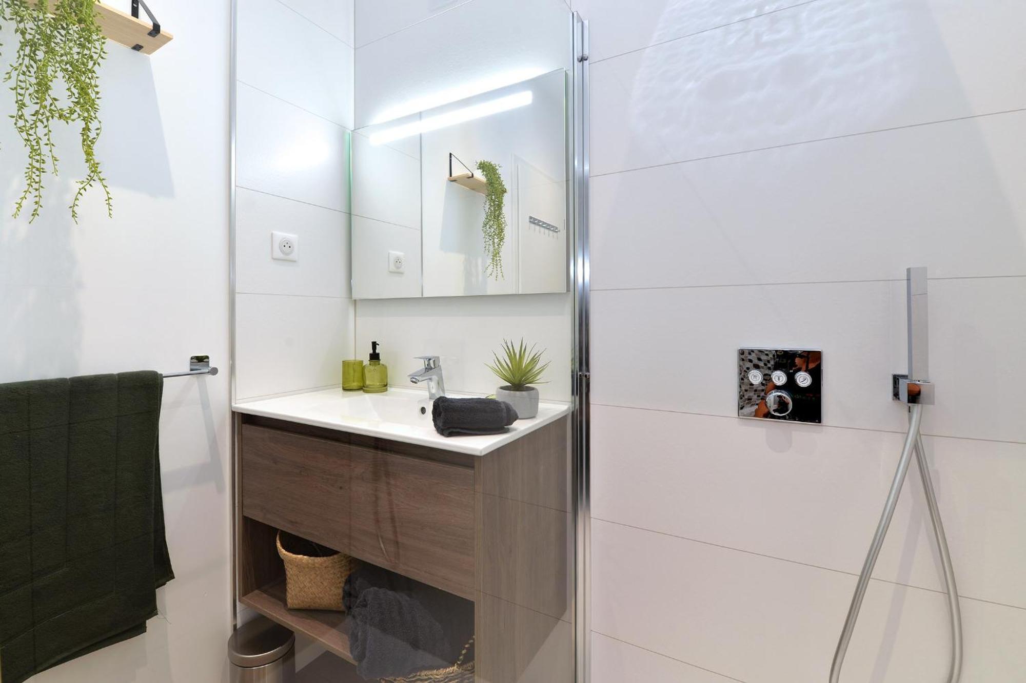 Le Splendide Du Centre Historique Avec Climatisation Apartamento
